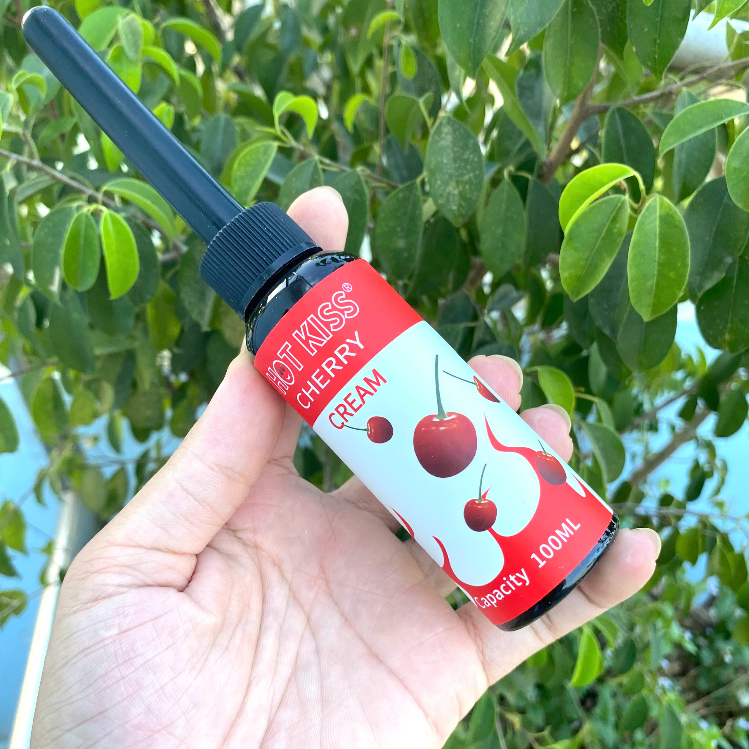 Gel bôi trơn âm đạo hương cherry Hot Kiss Cherry 100ml