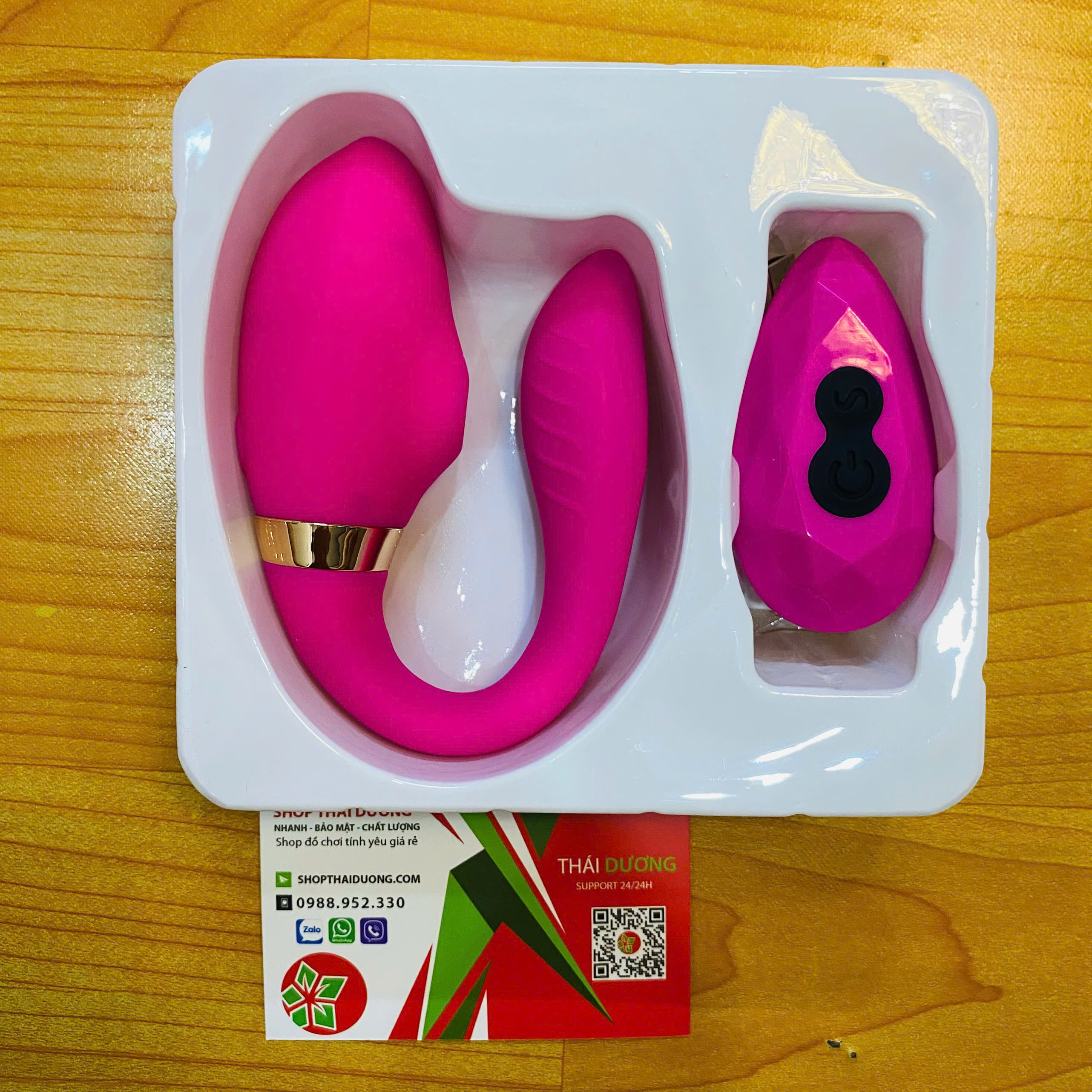 Trứng Rung Chữ C 2 Đầu Rung Thụt Bú Mút _Kết Hợp Điều Khiển Từ Xa