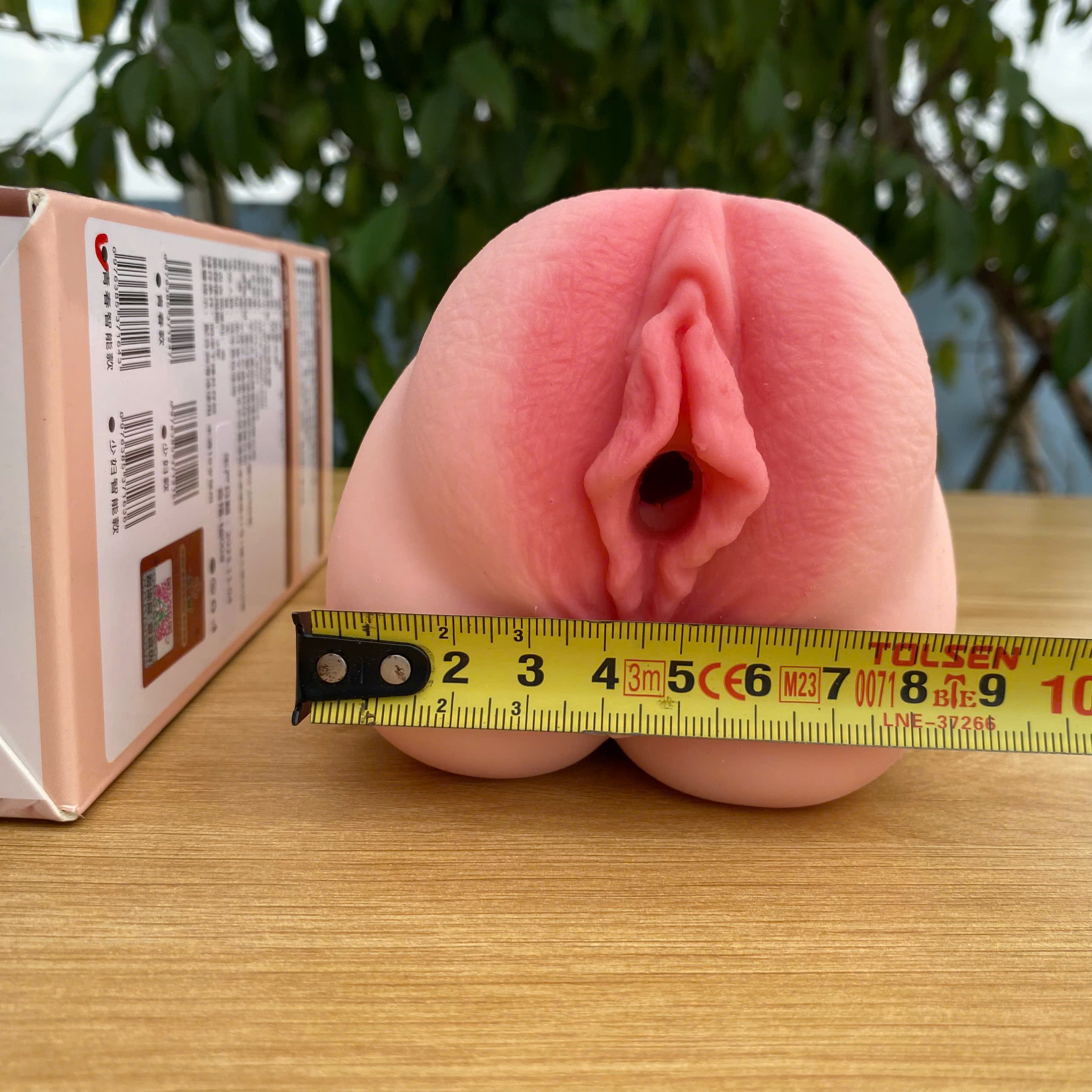 Âm đạo giả rung rên cảm biến cầm tay silicon mềm 600g thiết kế 3D chân thực