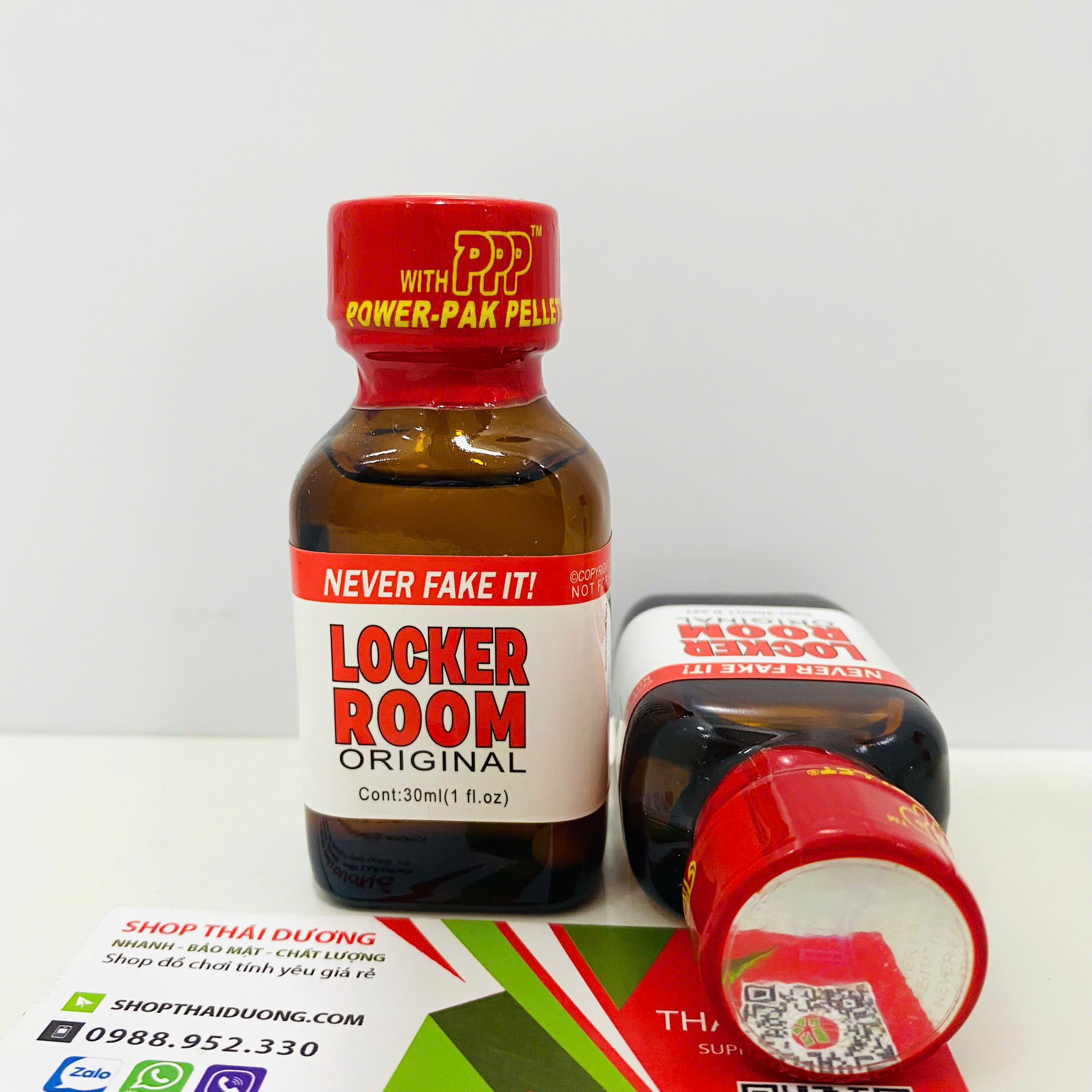 Tinh Dầu Popper Locker Room Chai 30ml chính Hãng Mỹ -Kích Thích Tăng Khoái Cảm Cho Top Bot